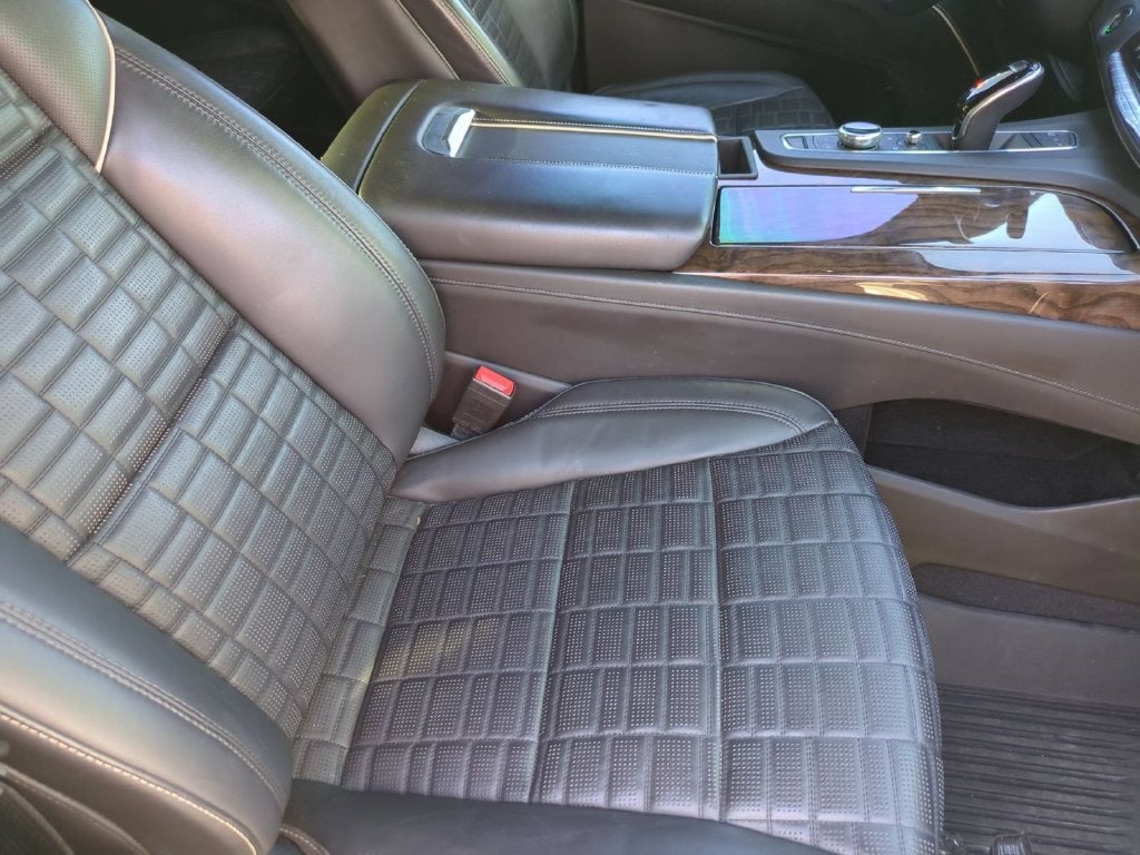 2021 Cadillac Escalade Sport Platinum