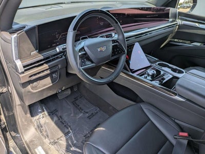 2025 Cadillac Escalade Luxury