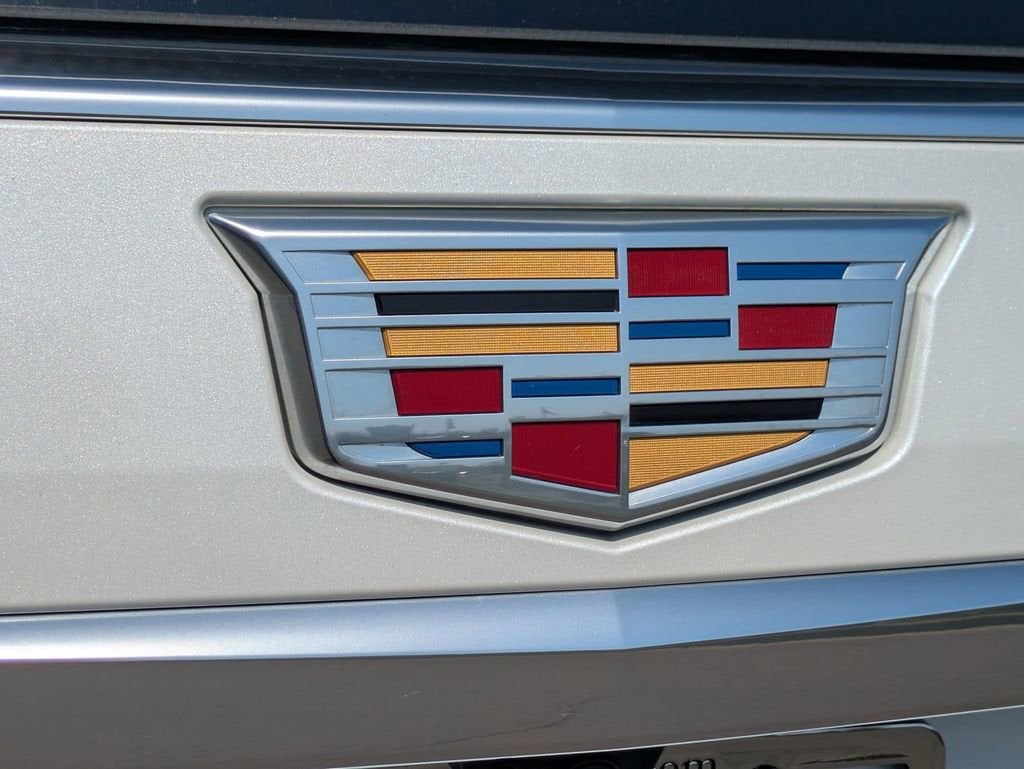 2025 Cadillac Escalade Luxury