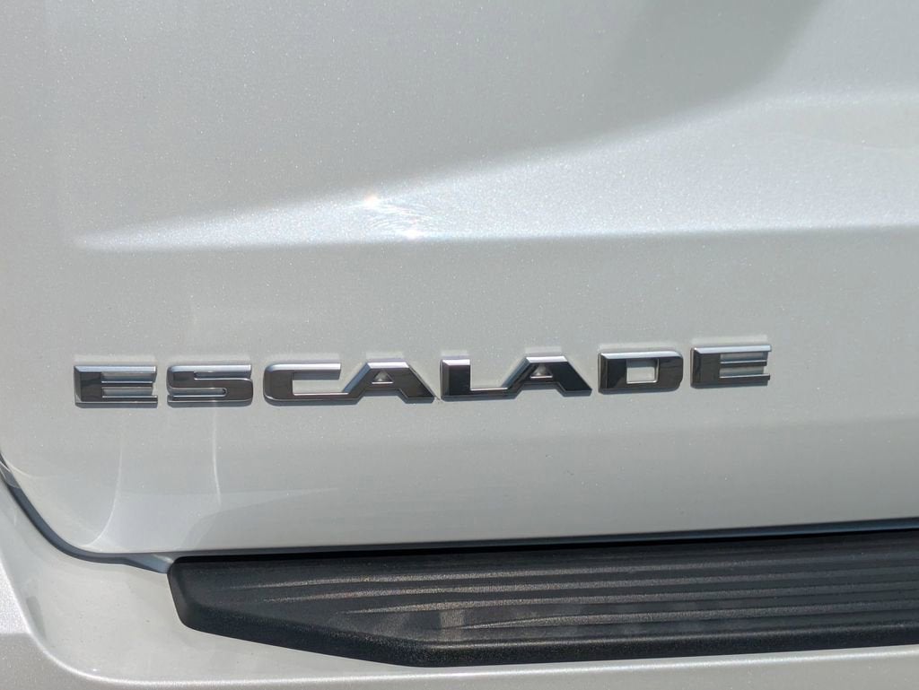 2025 Cadillac Escalade Luxury