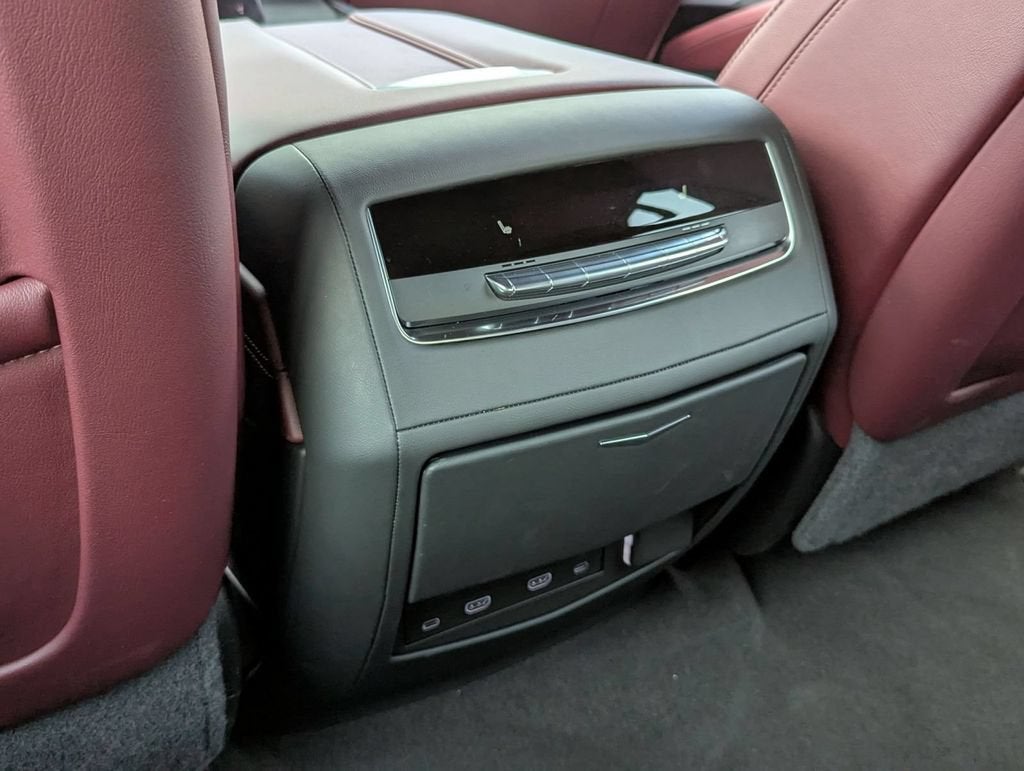 2025 Cadillac Escalade Sport