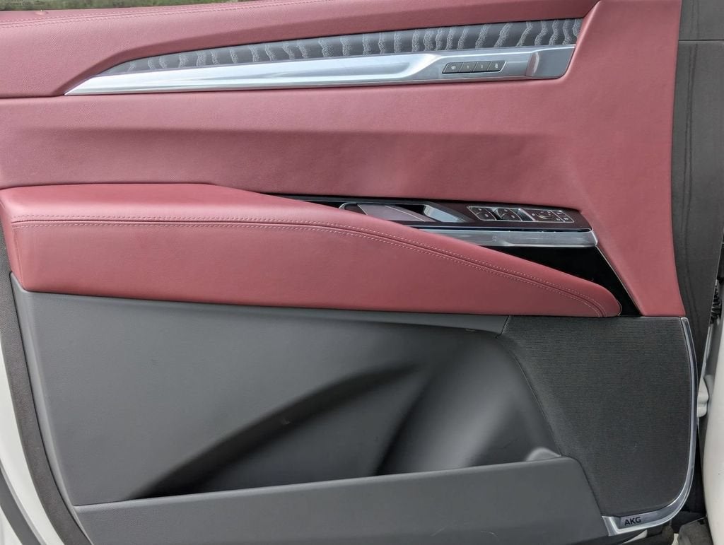 2025 Cadillac Escalade Sport