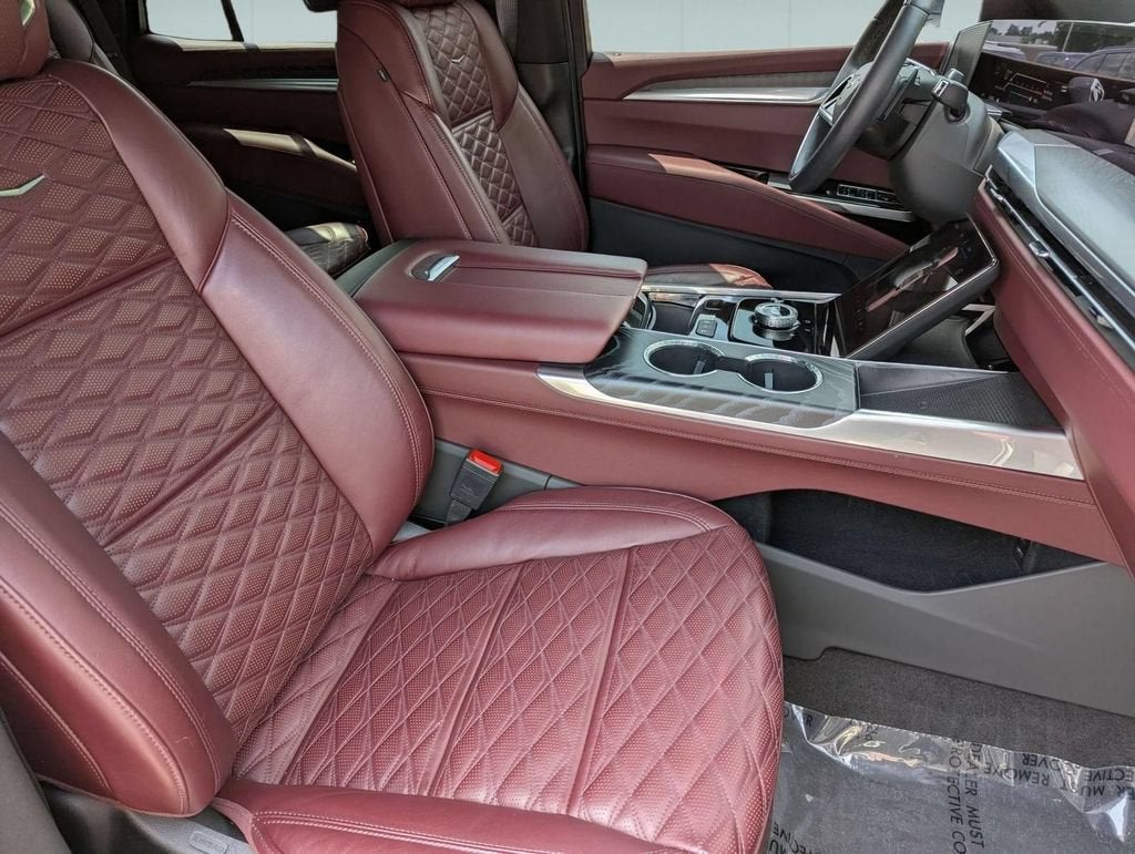 2025 Cadillac Escalade Sport
