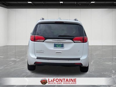2018 Chrysler Pacifica Touring L Plus