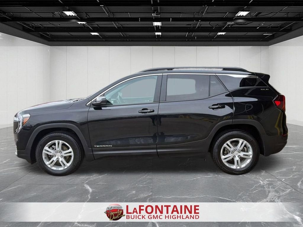 2023 GMC Terrain SLE