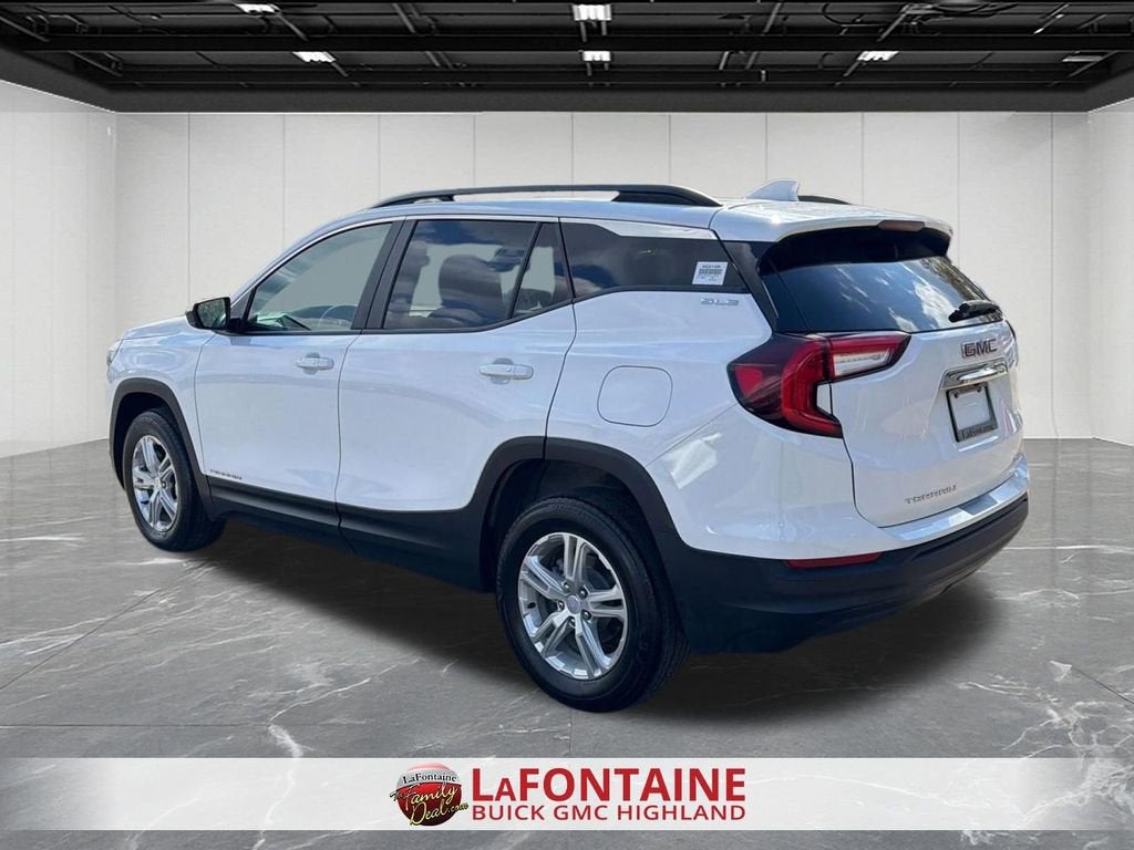2023 GMC Terrain SLE
