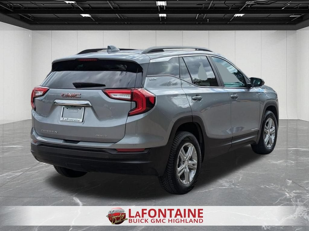 2023 GMC Terrain SLE