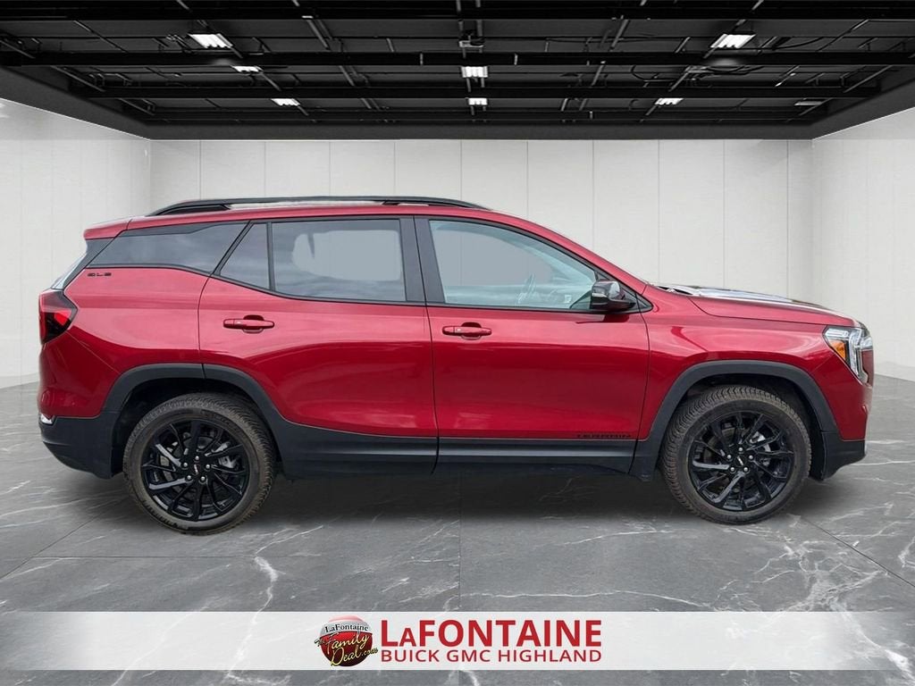 2024 GMC Terrain SLE