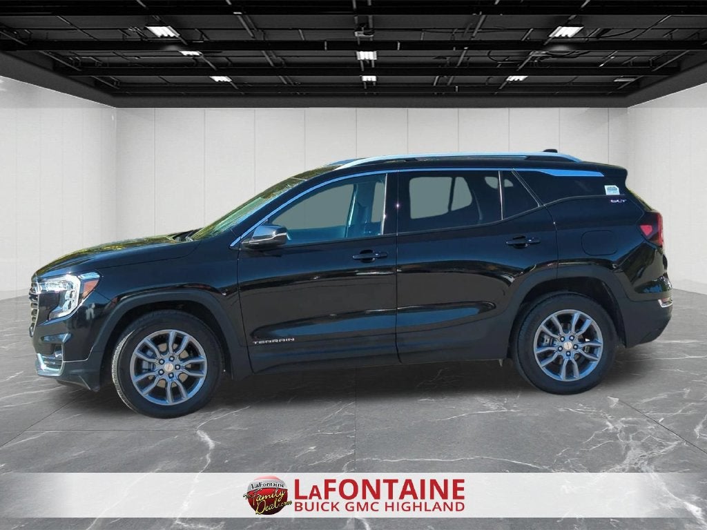 2024 GMC Terrain SLT