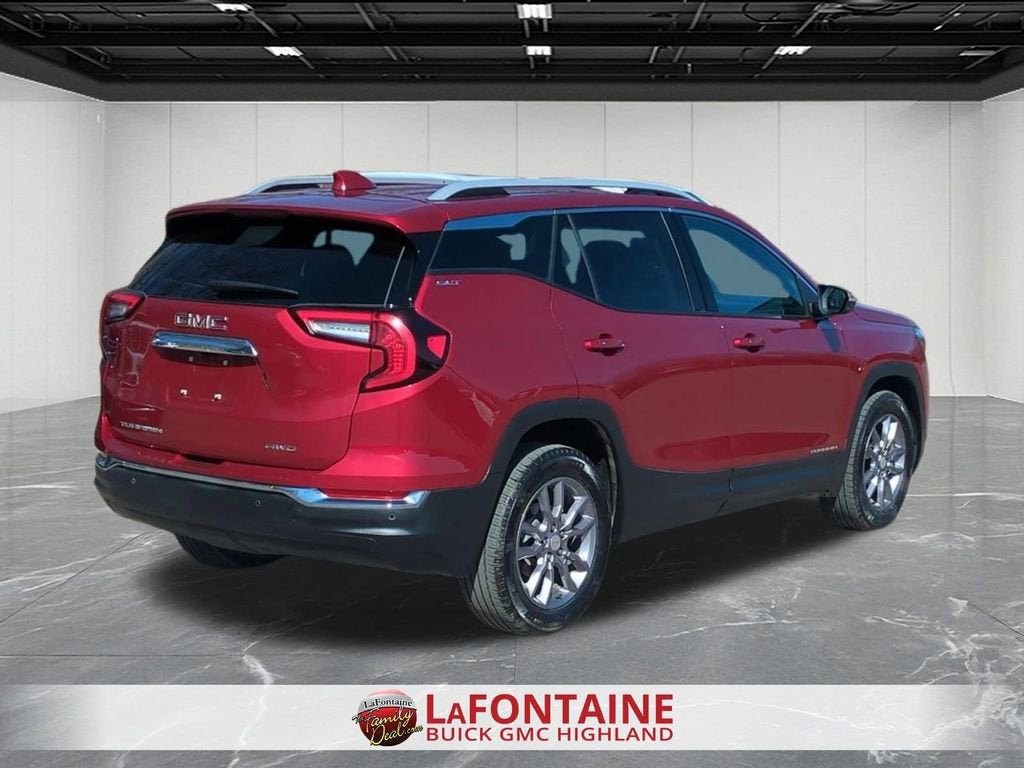 2023 GMC Terrain SLT