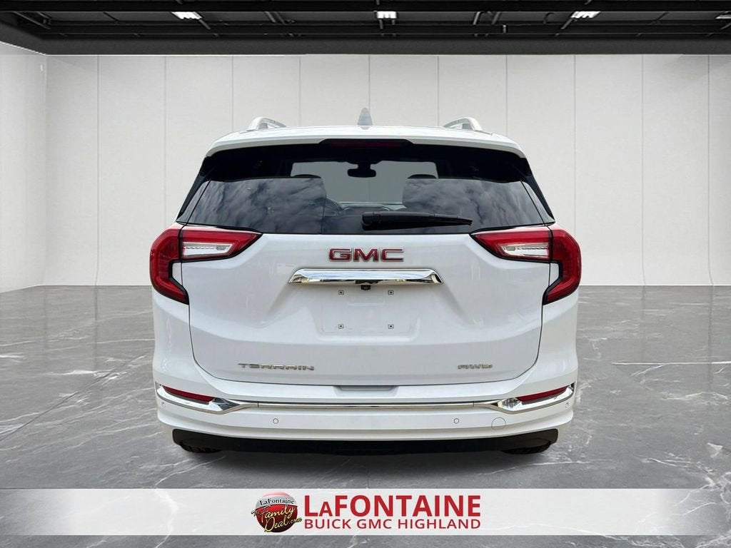 2023 GMC Terrain Denali