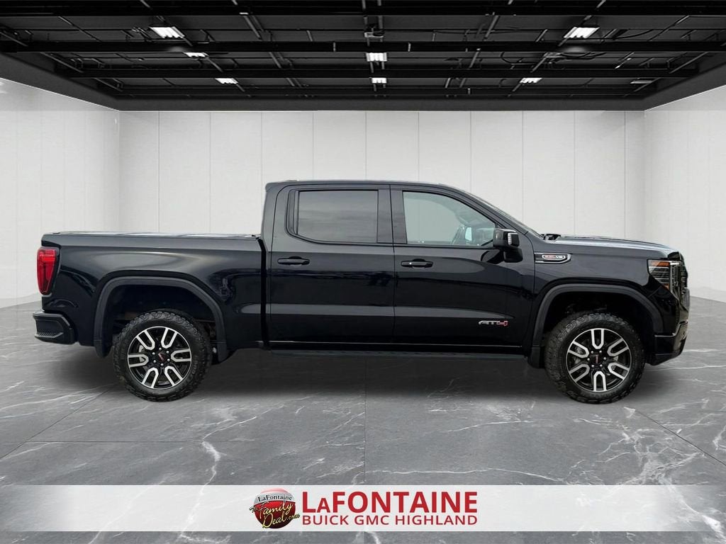 2022 GMC Sierra 1500 AT4