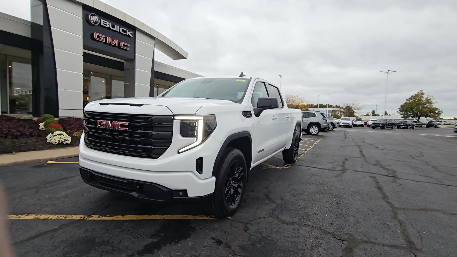 2026 GMC Sierra 1500 Elevation