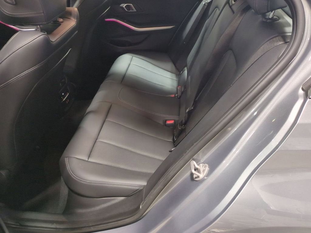 2025 BMW 3 Series 330i xDrive