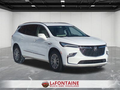 2023 Buick Enclave Essence