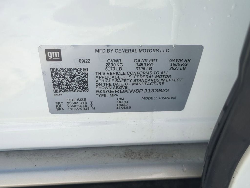 2023 Buick Enclave Essence