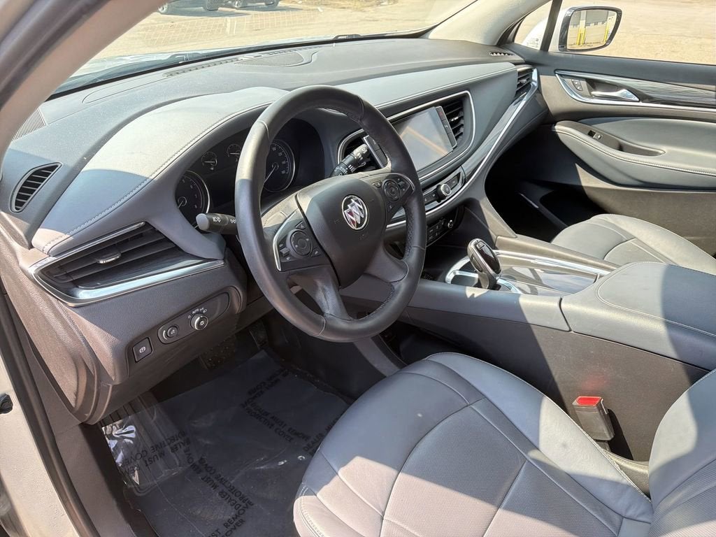 2021 Buick Enclave Essence