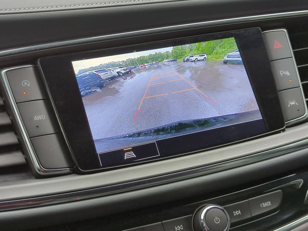 2024 Buick Enclave Essence