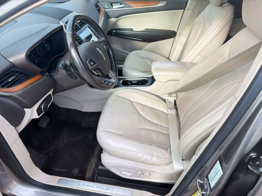 2017 Lincoln MKC Select