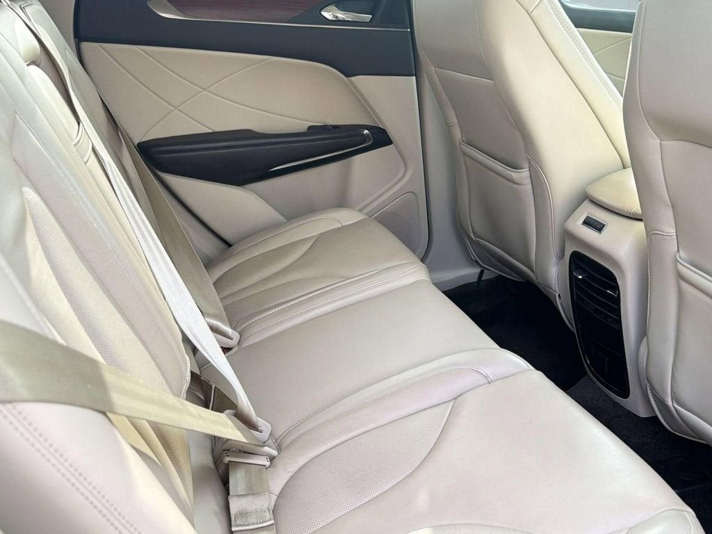 2017 Lincoln MKC Select