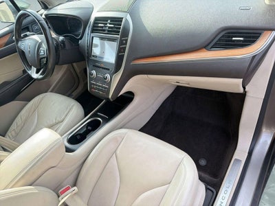 2017 Lincoln MKC Select