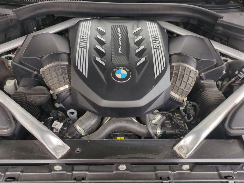 2021 BMW X7 M50i