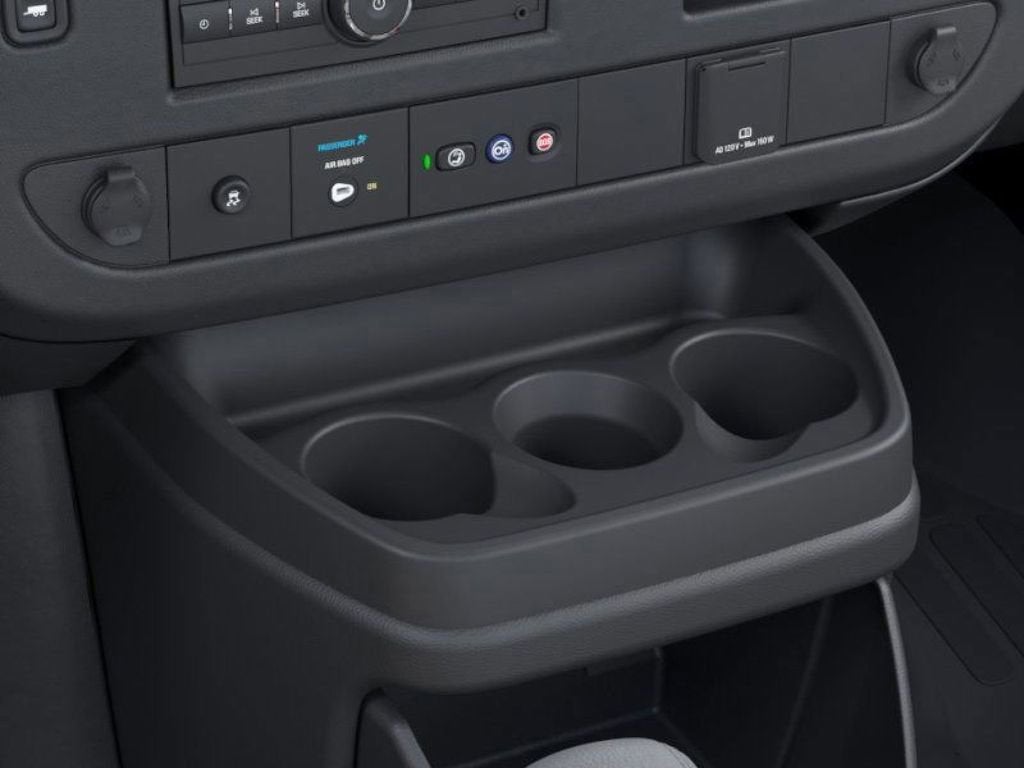 2025 GMC Savana Cutaway 3500 1WT