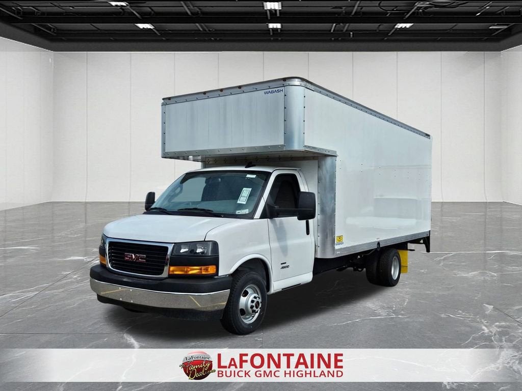 2024 GMC Savana Cutaway 4500 2WT