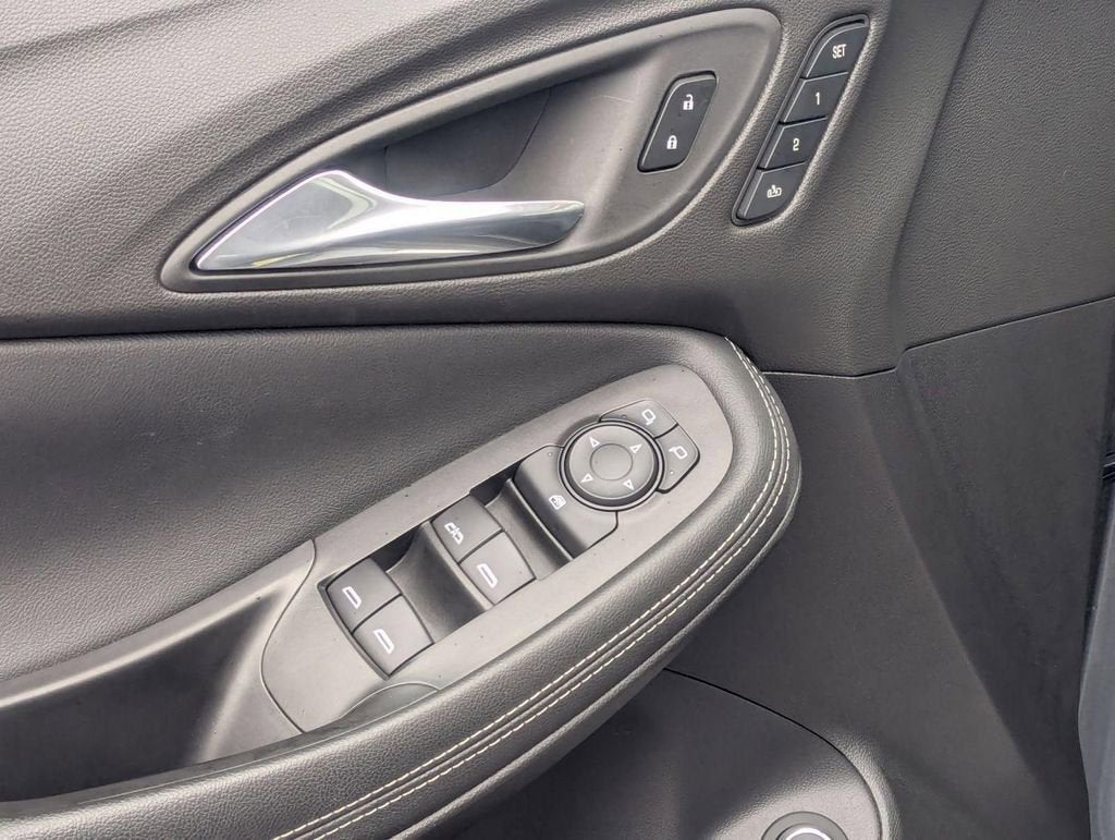 2022 Buick Encore GX Essence