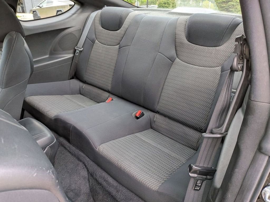 2016 Hyundai Genesis Coupe 3.8 Base