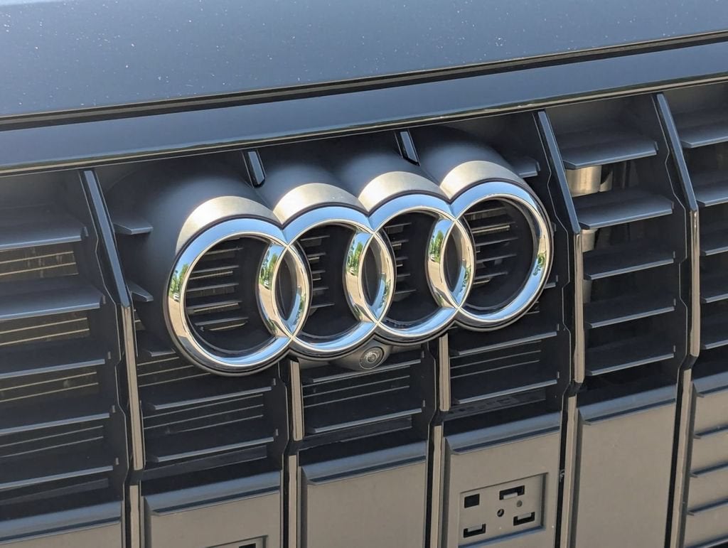 2023 Audi Q3 S line Premium Plus