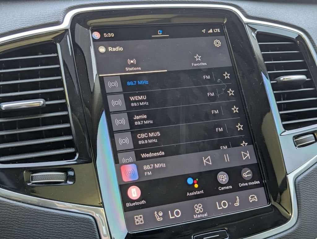 2023 Volvo XC90 B6 Plus 6-Seater