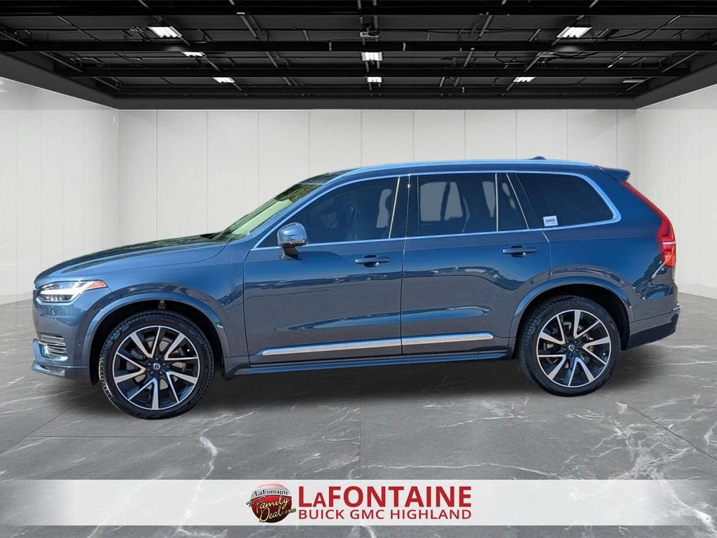 2023 Volvo XC90 B6 Plus 6-Seater