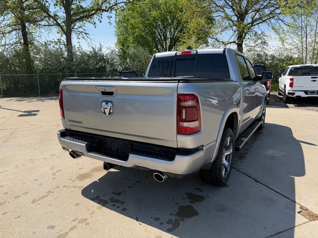 2022 RAM 1500 Laramie Crew Cab 4x2 5'7" Box