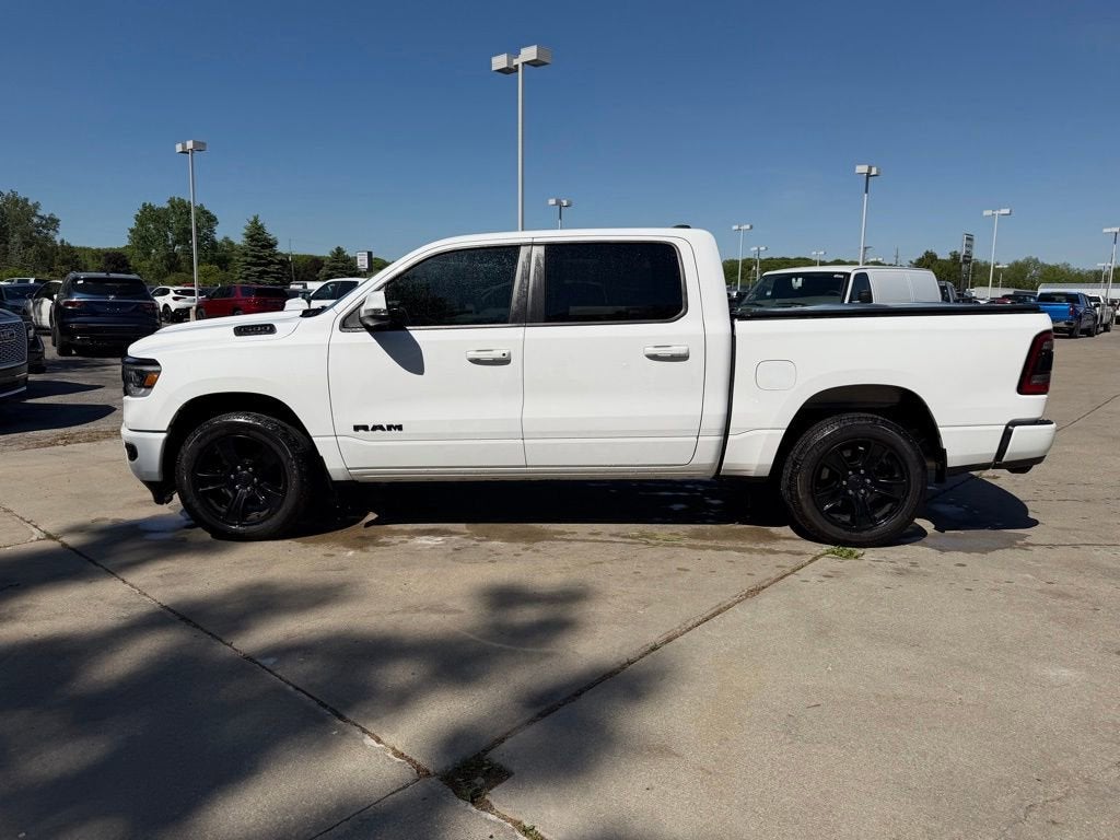 2020 RAM 1500 Big Horn Crew Cab 4x4 5'7" Box