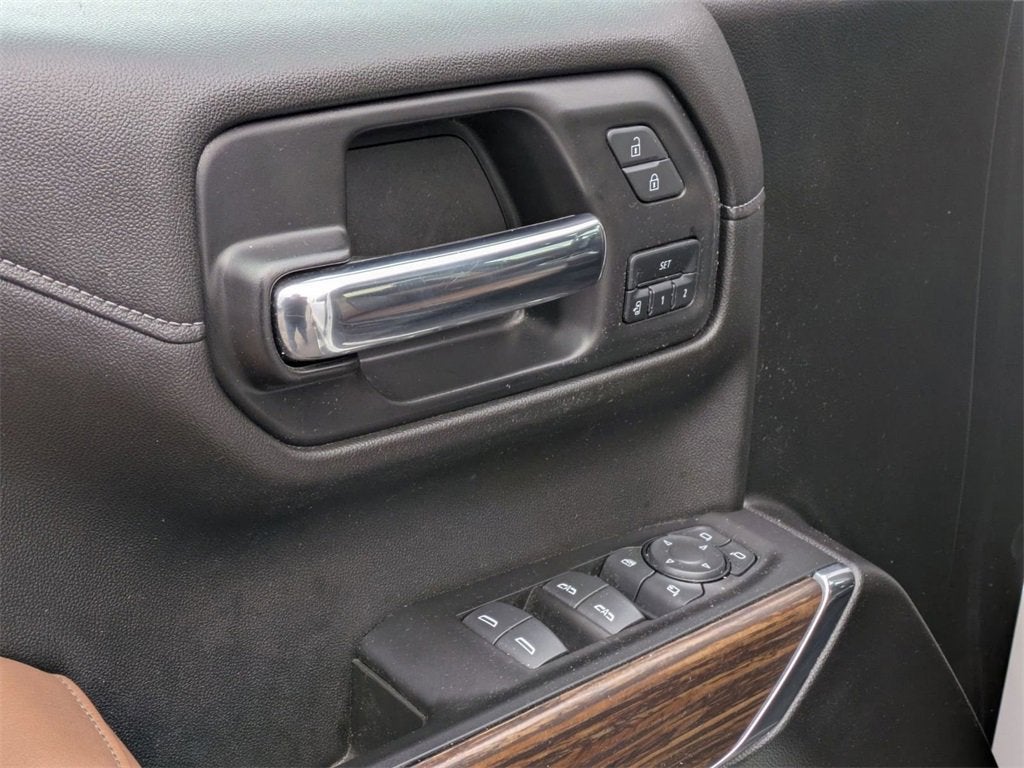 2022 Chevrolet Silverado 1500 LTD High Country