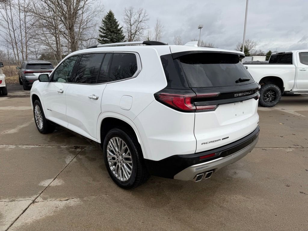 2024 GMC Acadia Denali