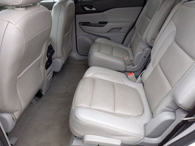 2017 GMC Acadia SLT
