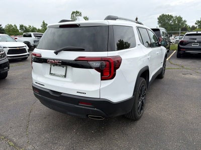 2023 GMC Acadia SLT