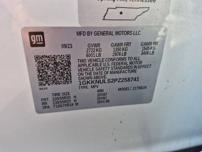 2023 GMC Acadia SLT