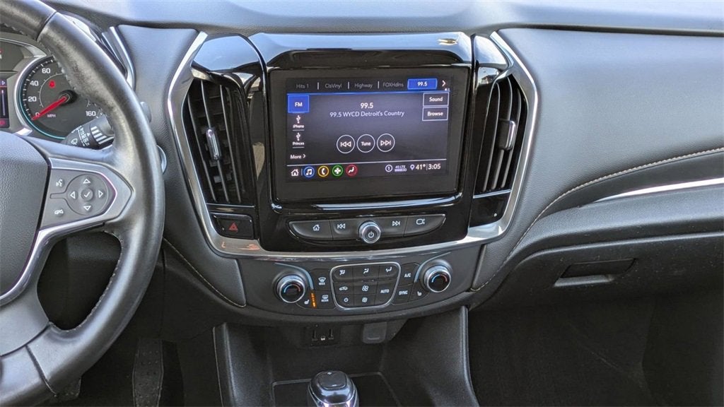 2020 Chevrolet Traverse LT Cloth