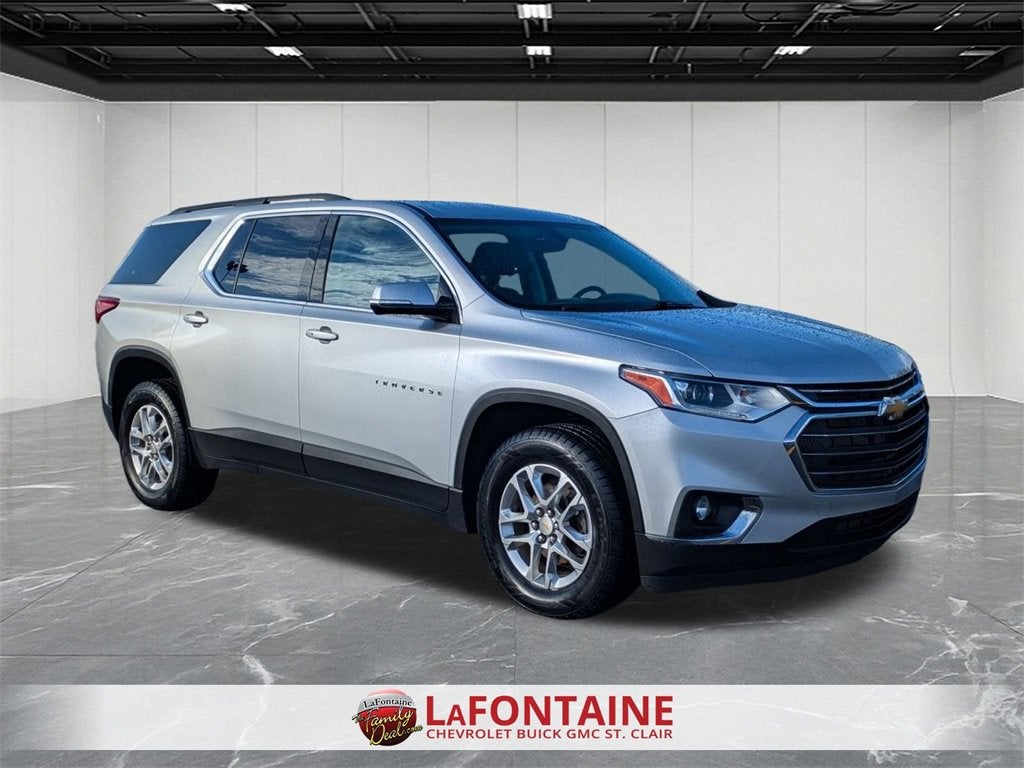 2020 Chevrolet Traverse LT Cloth
