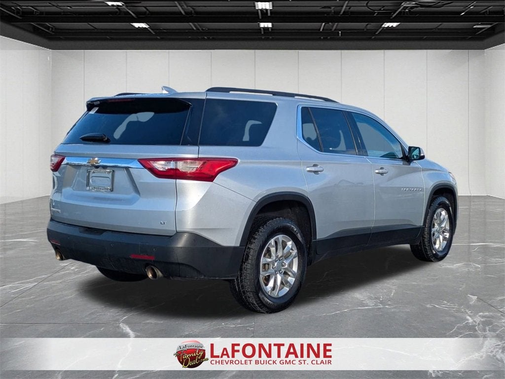 2020 Chevrolet Traverse LT Cloth