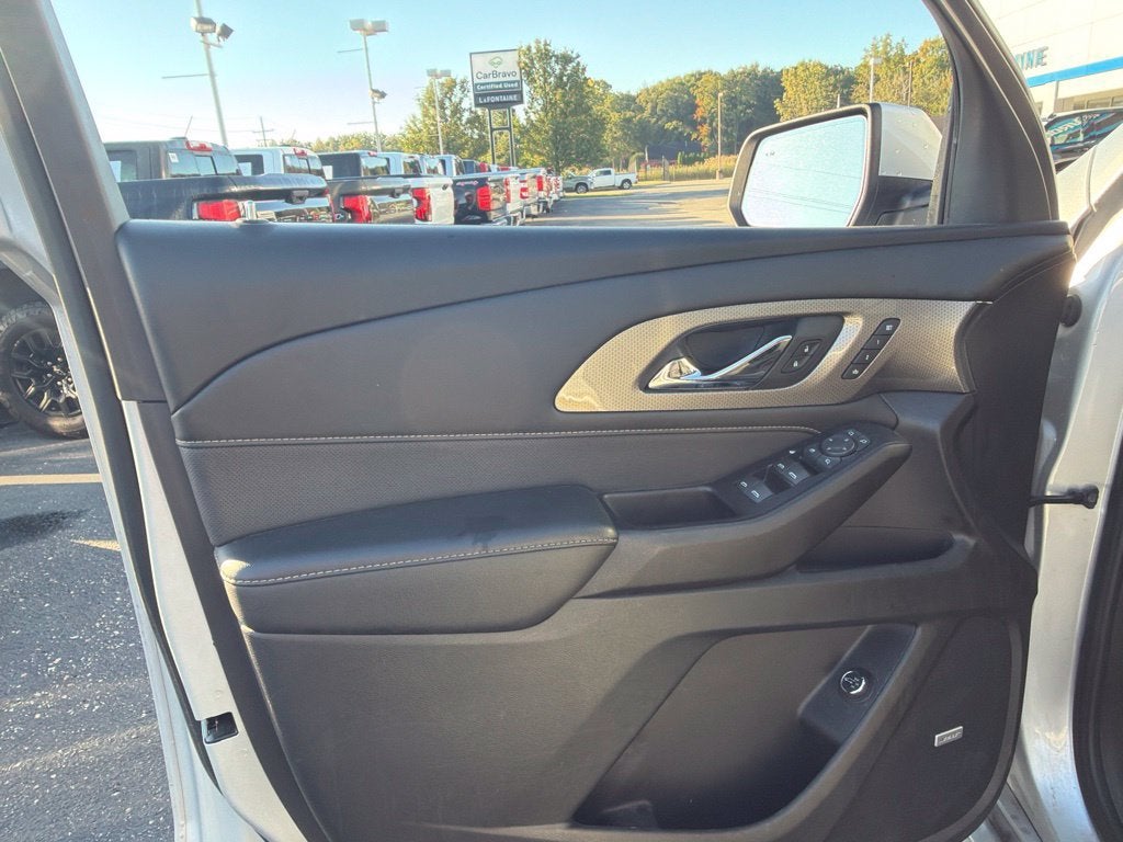 2022 Chevrolet Traverse Premier