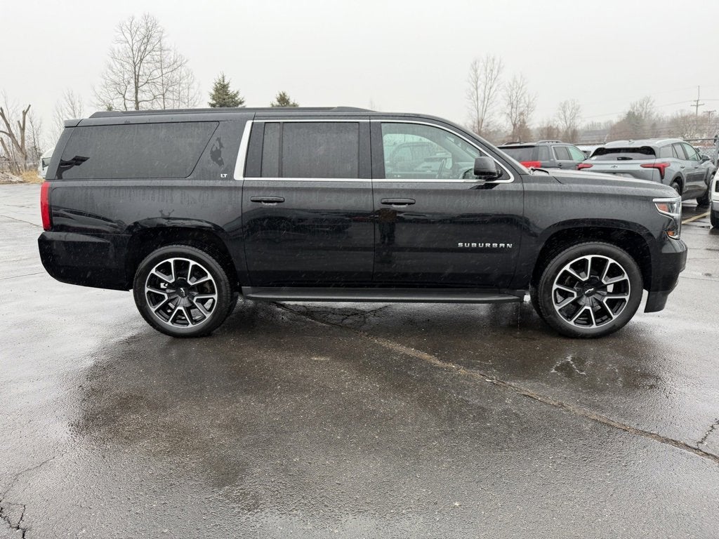 2016 Chevrolet Suburban LT