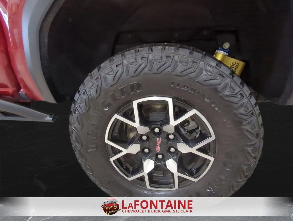 2023 GMC Canyon AT4X