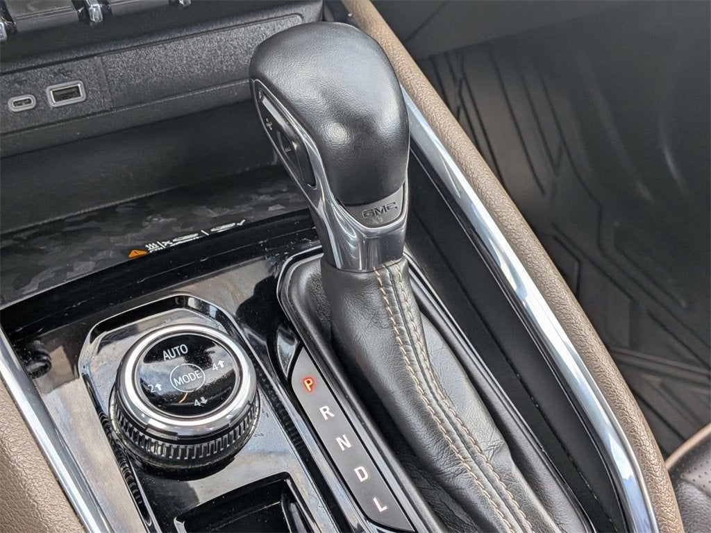 2023 GMC Canyon Denali