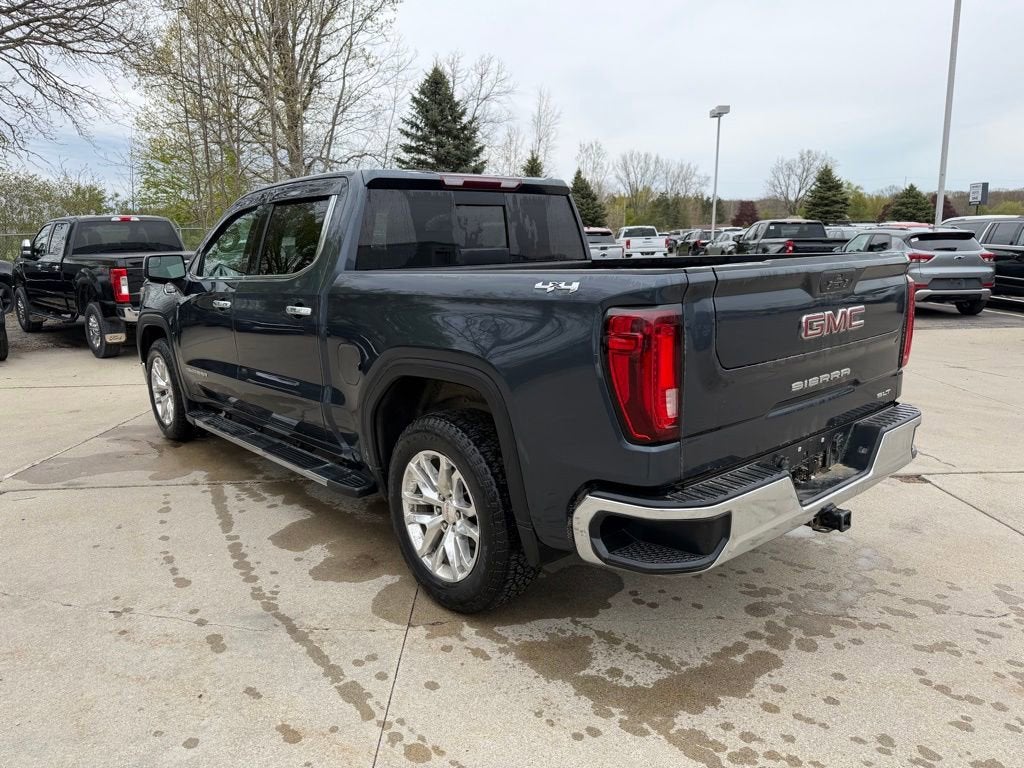 2021 GMC Sierra 1500 SLT