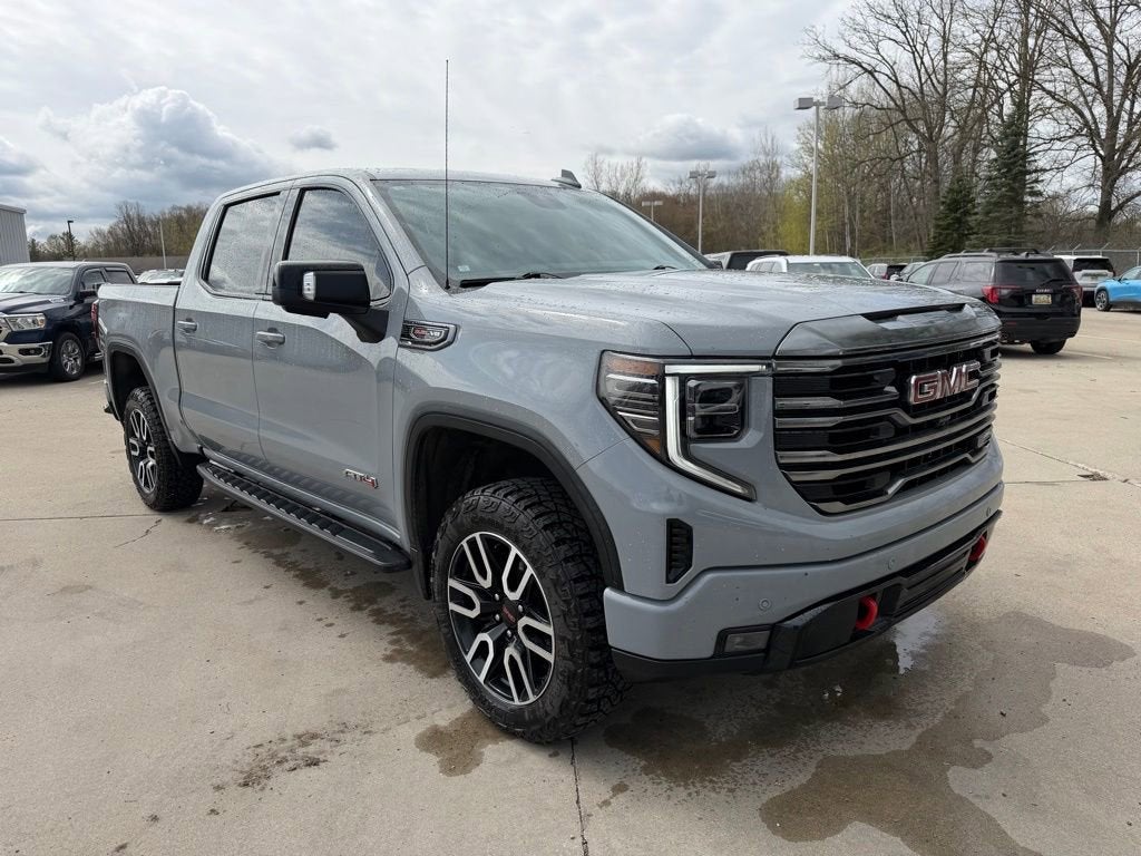 2024 GMC Sierra 1500 AT4