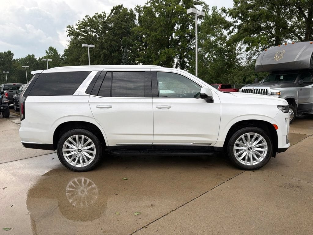 2022 Cadillac Escalade Luxury